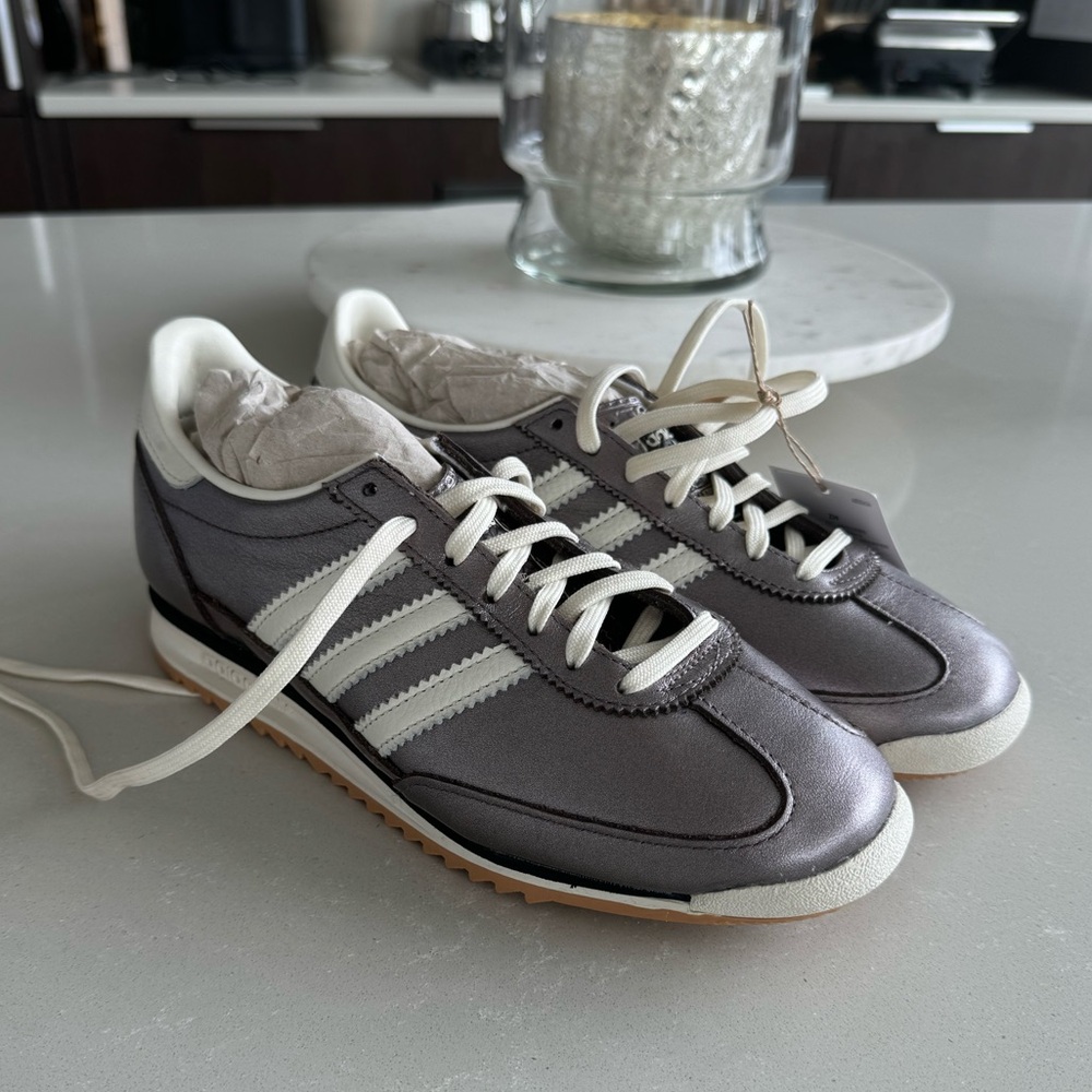 Adidas originals sneakers - dark metallic